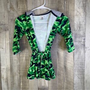 Members Mark Swim Robe XXS(2/3) Green/White/Navy Blue Camouflage with Ti…
